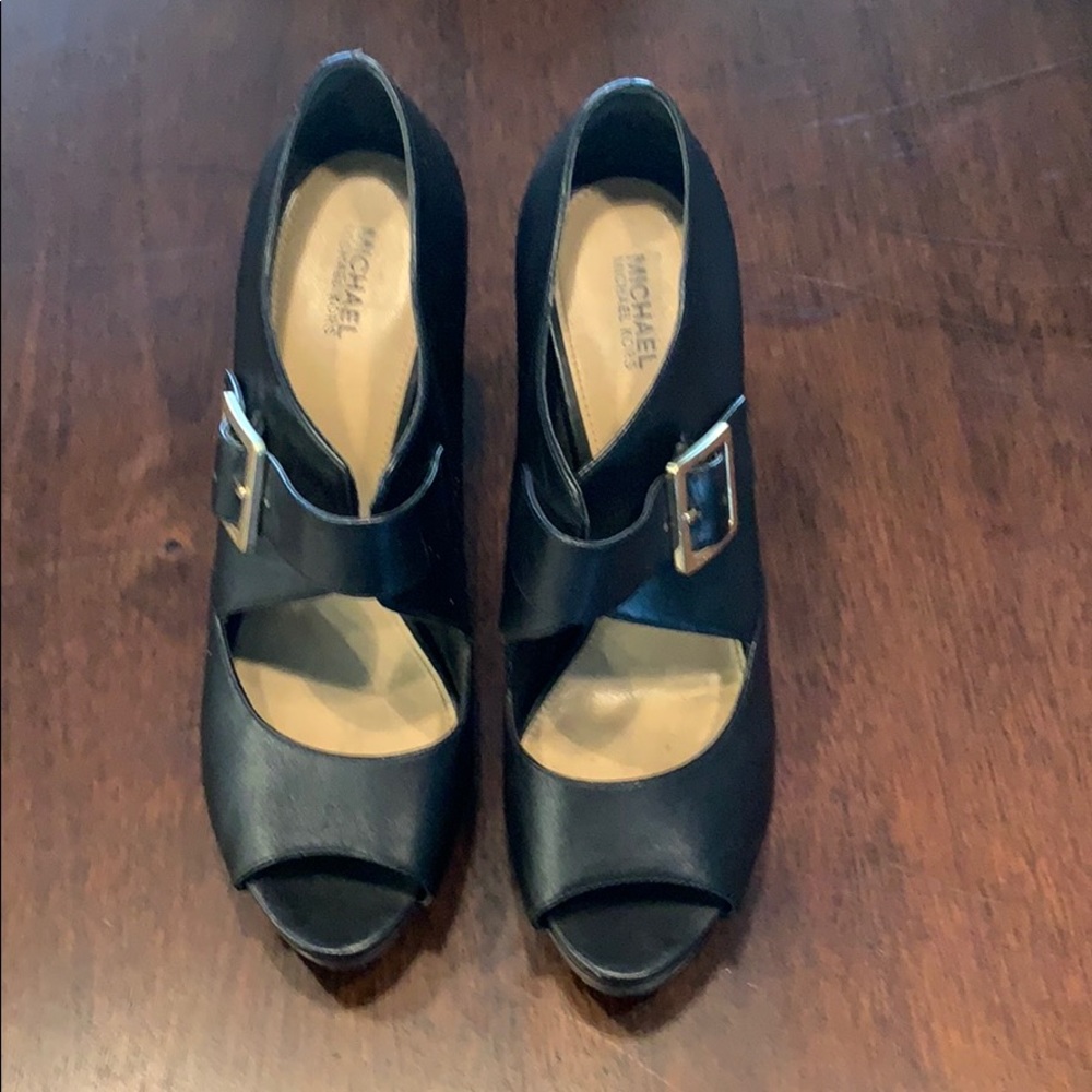 Michael Kors peel toe heels